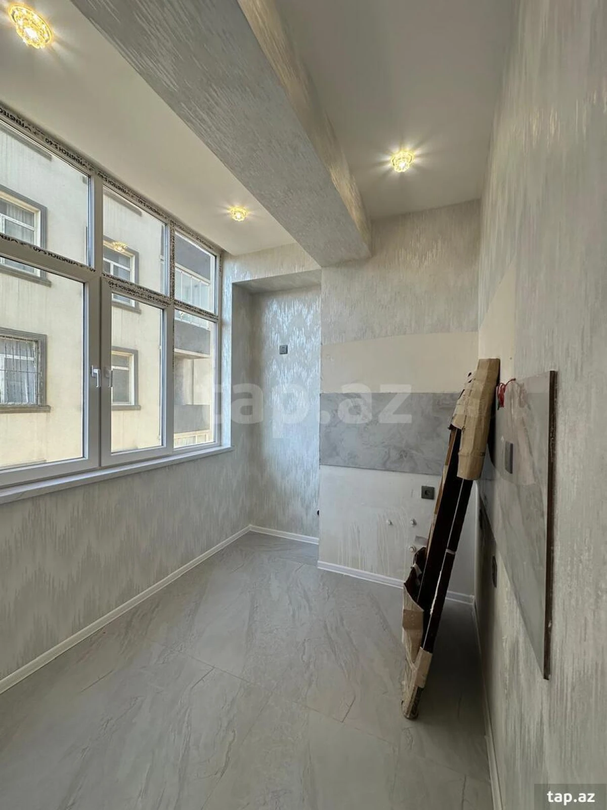 Satılır 2 otaqlı yeni tikili 54 m²