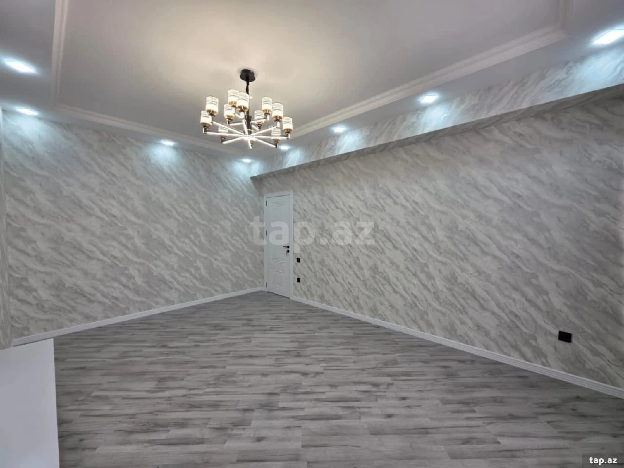 Satılır 3 otaqlı yeni tikili 92 m²