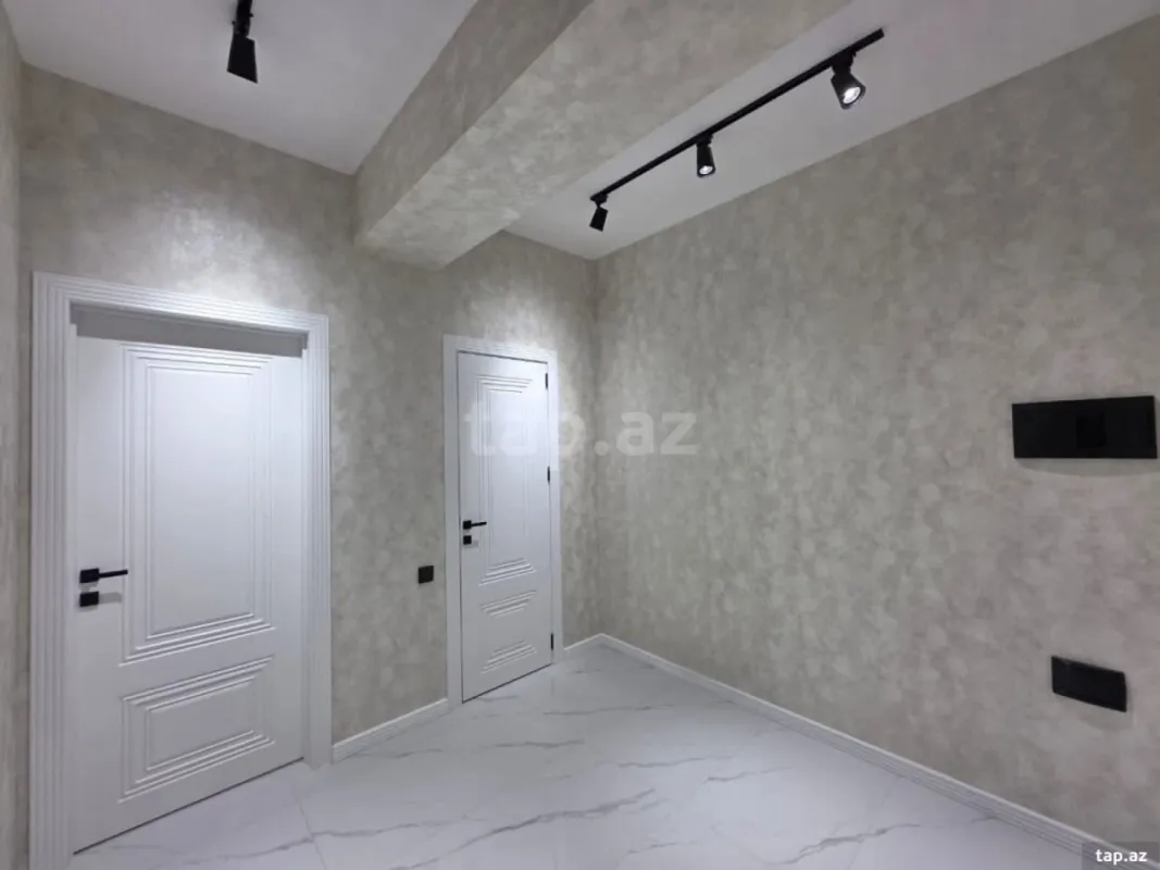 Satılır 3 otaqlı yeni tikili 92 m²