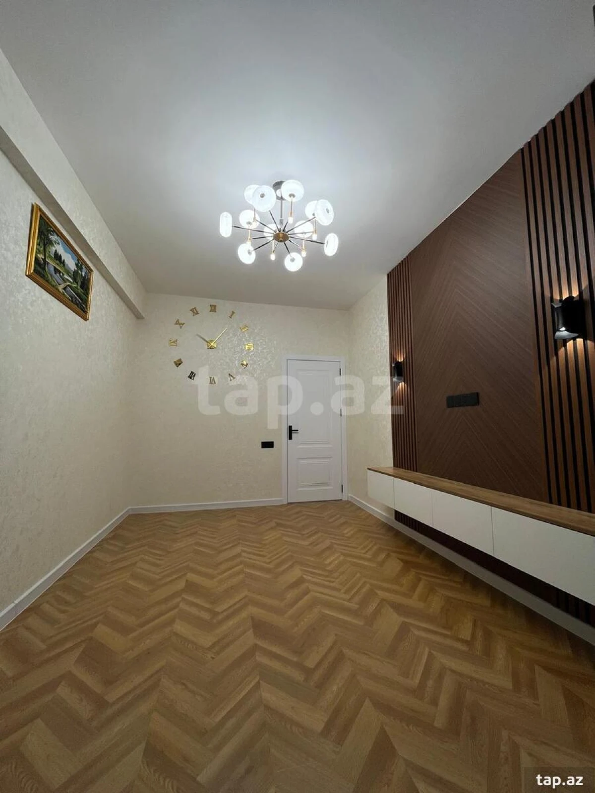 Satılır 2 otaqlı yeni tikili 62 m²