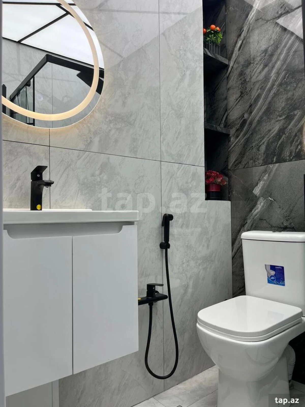 Satılır 2 otaqlı yeni tikili 62 m²