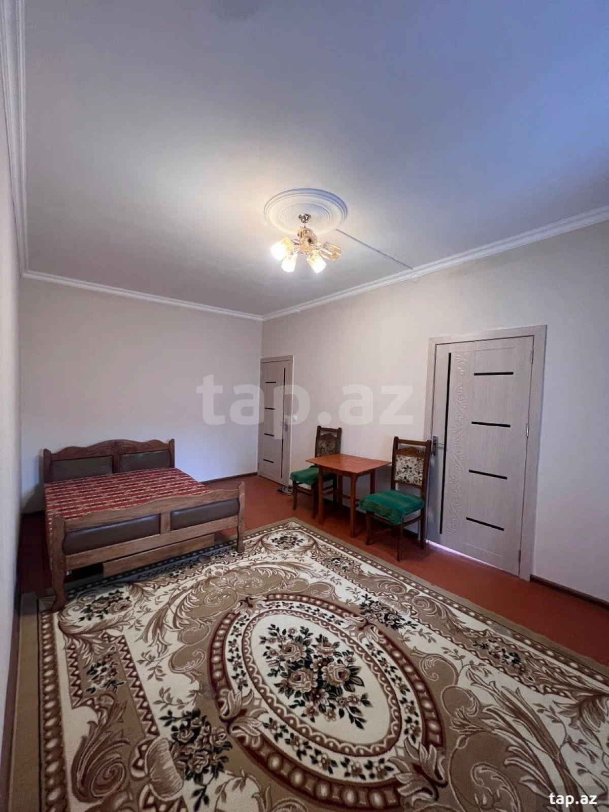 Kirayə verilir 2 otaqlı mənzil 45 m²