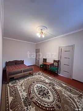Kirayə verilir 2 otaqlı mənzil 45 m²