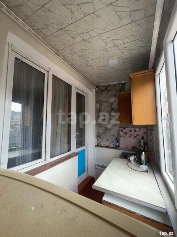 Kirayə verilir 2 otaqlı mənzil 45 m²