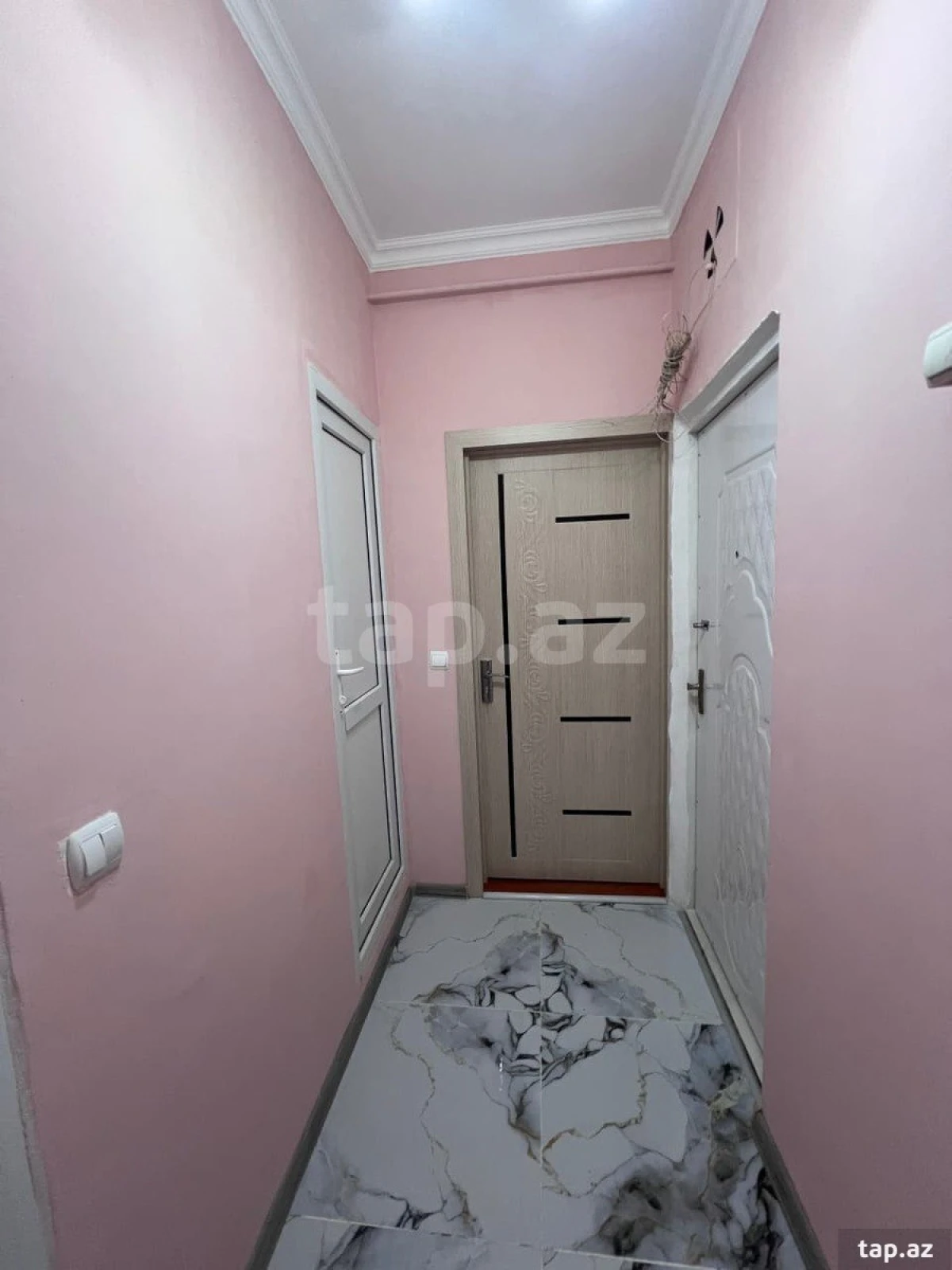 Kirayə verilir 2 otaqlı mənzil 45 m²