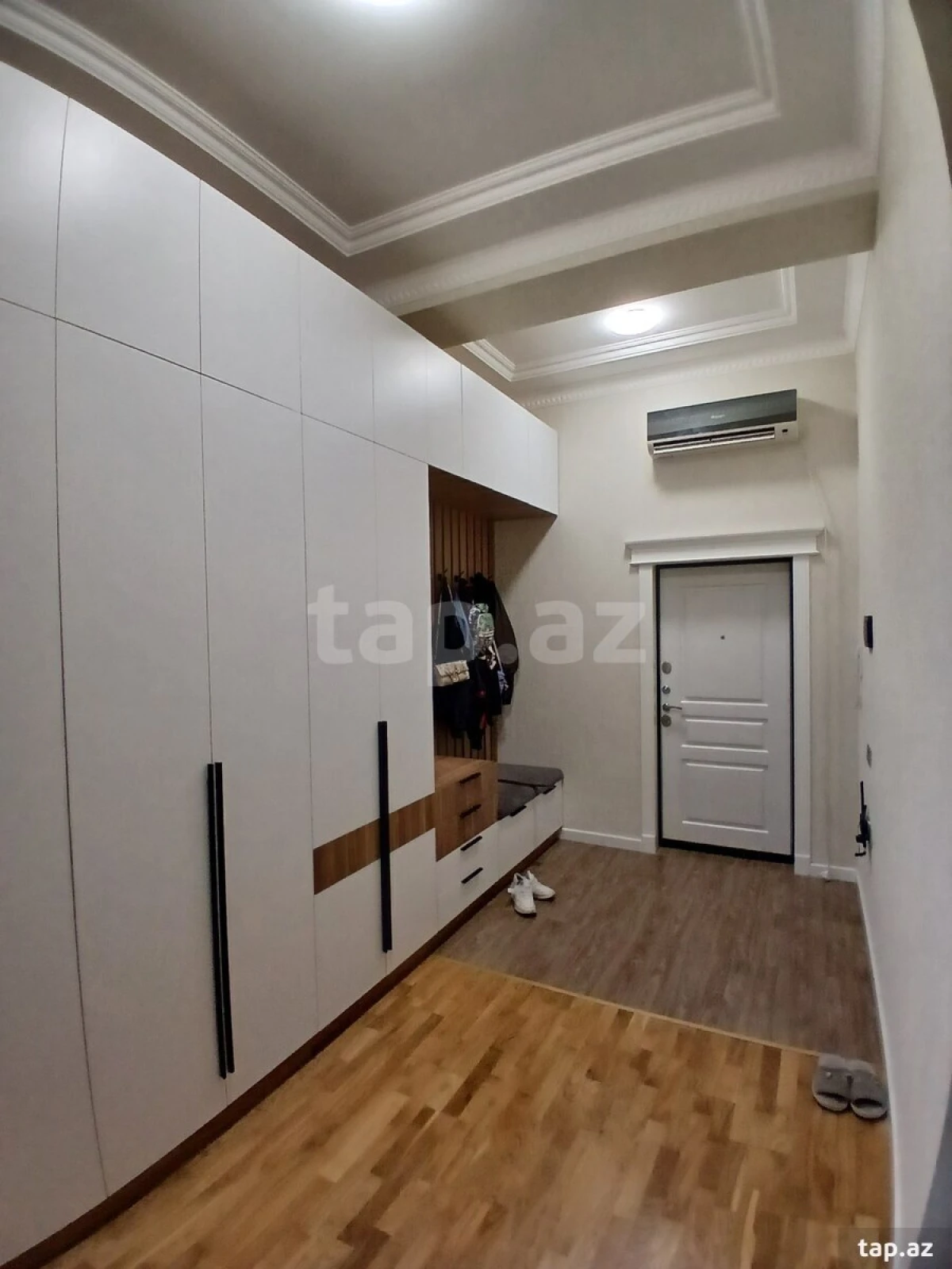 Satılır 4 otaqlı yeni tikili 105 m²