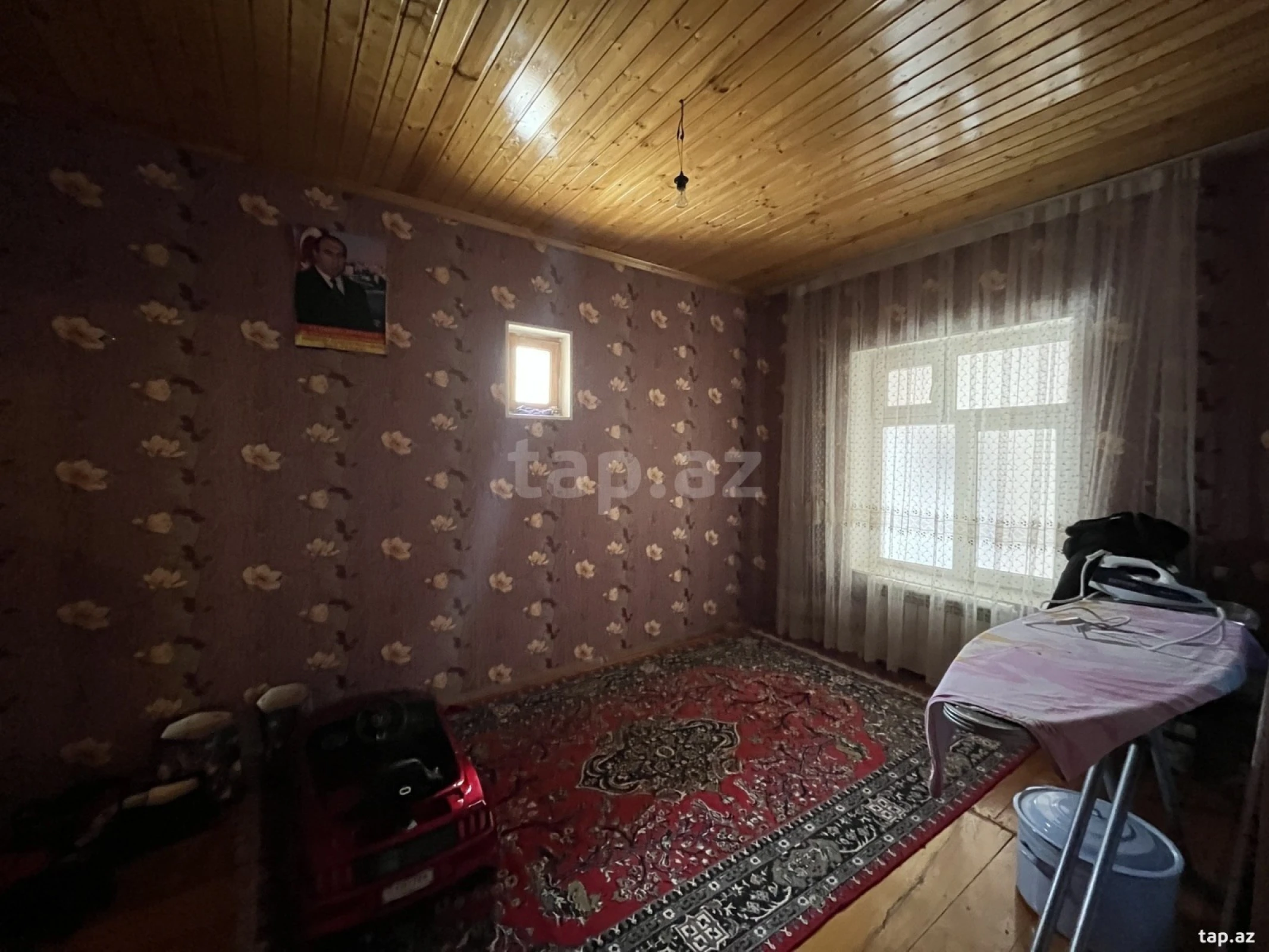 Satılır 4 otaqlı həyət evi