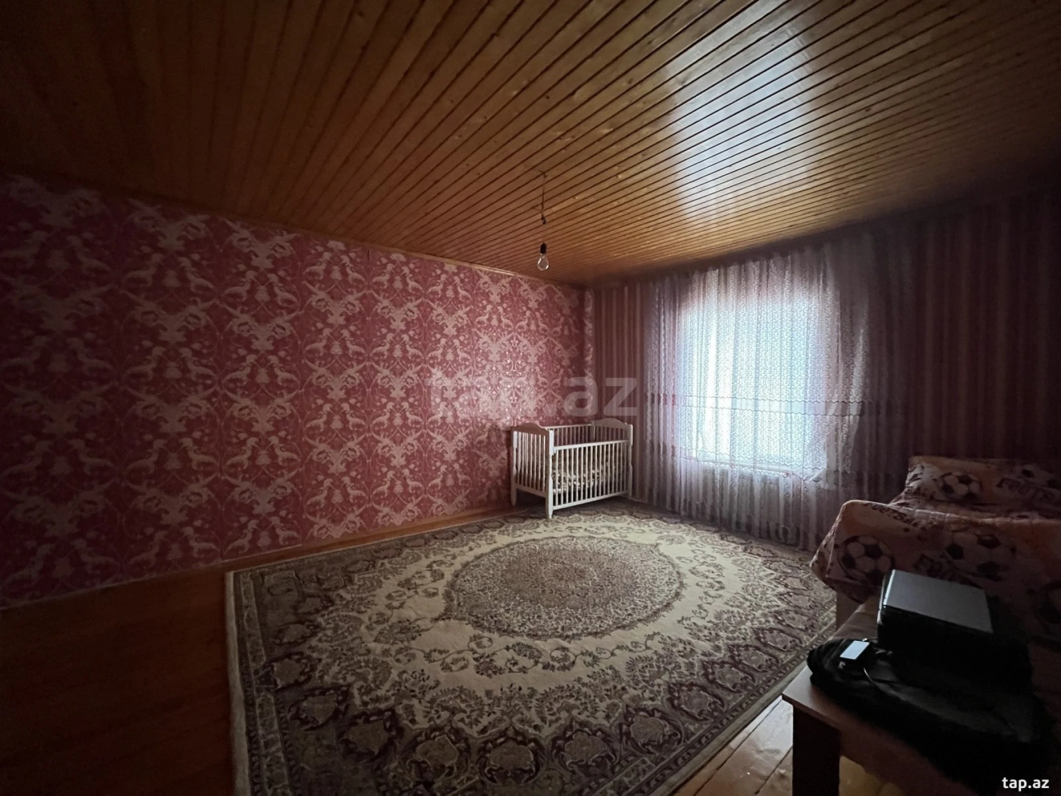 Satılır 4 otaqlı həyət evi