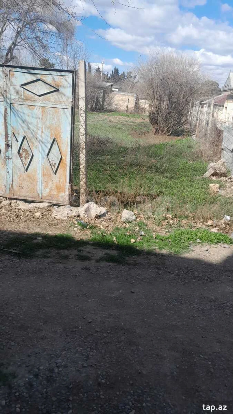 Satılır torpaq sahəsi