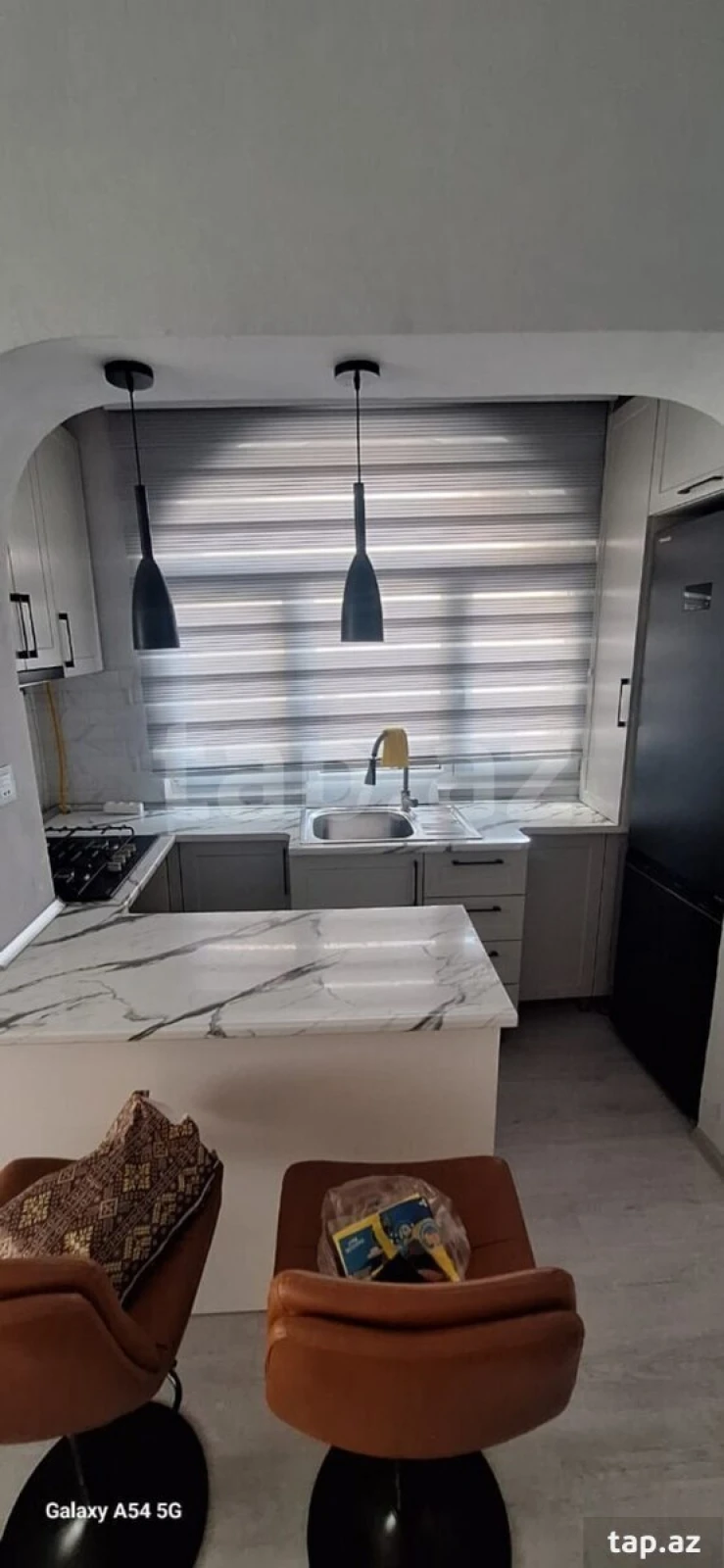 Kirayə verilir 2 otaqlı yeni tikili 56 m²