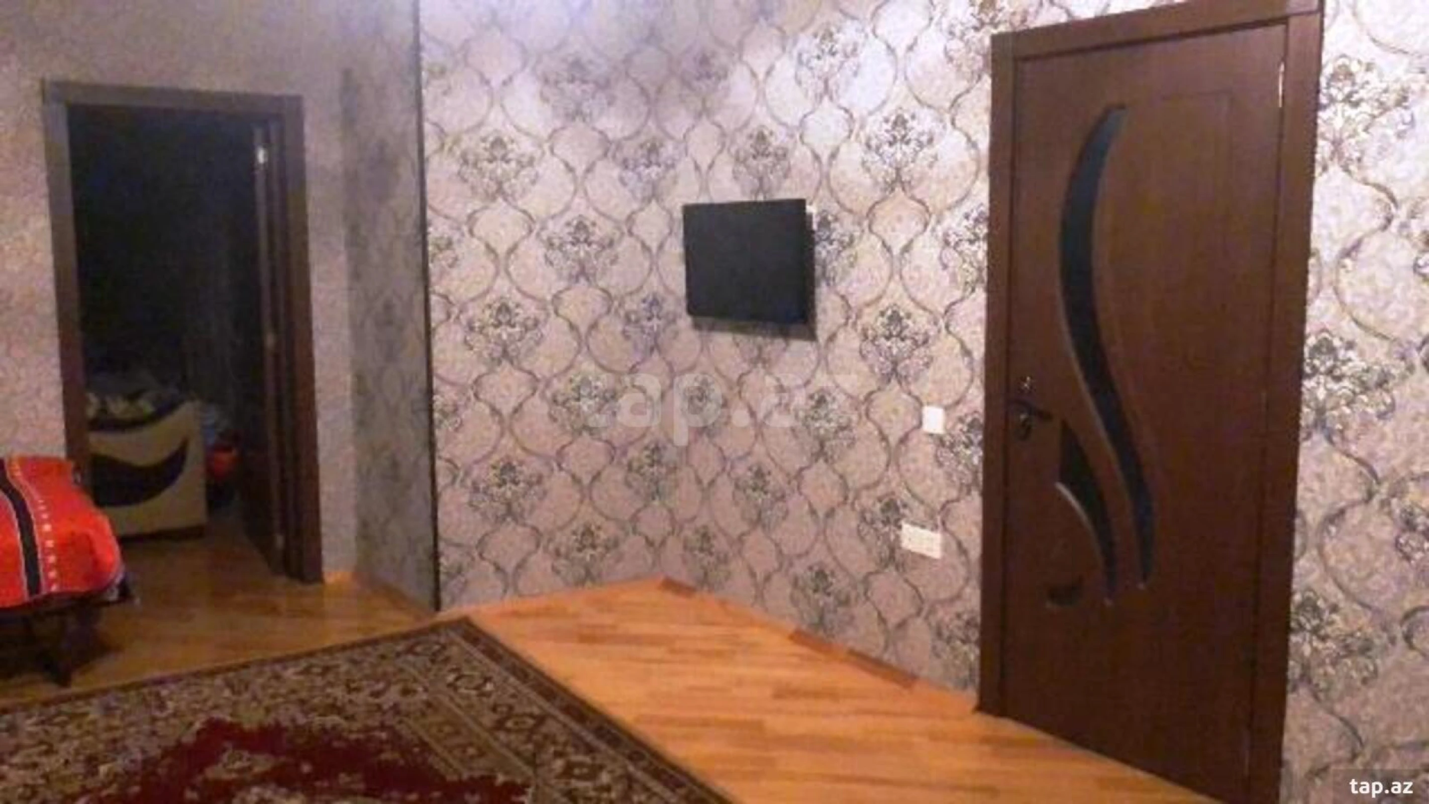 Kirayə verilir 2 otaqlı yeni tikili 65 m²