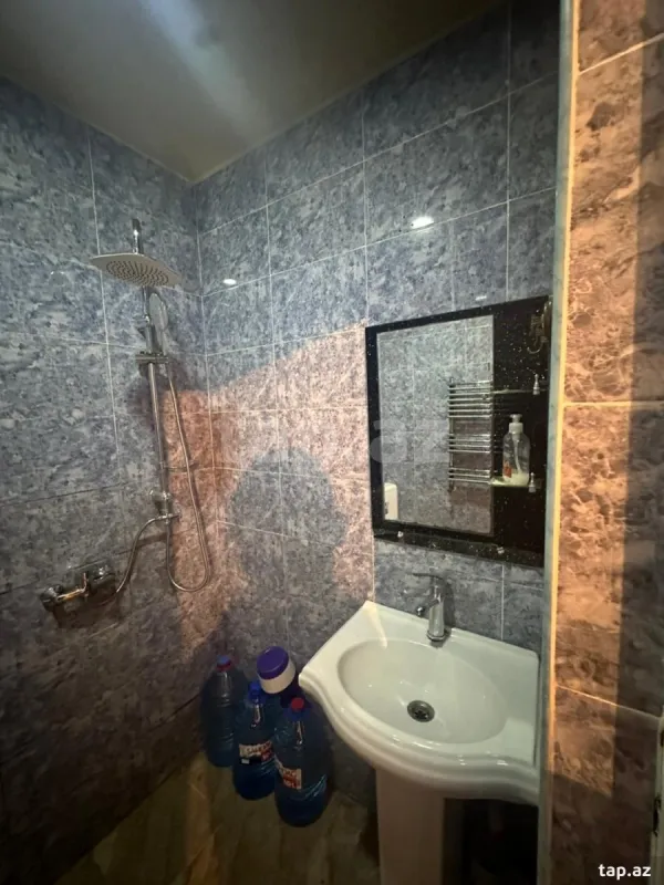 Kirayə verilir 2 otaqlı yeni tikili 55 m²