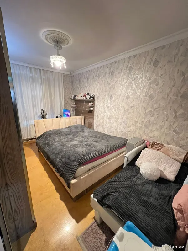 Satılır 3 otaqlı mənzil 80 m²