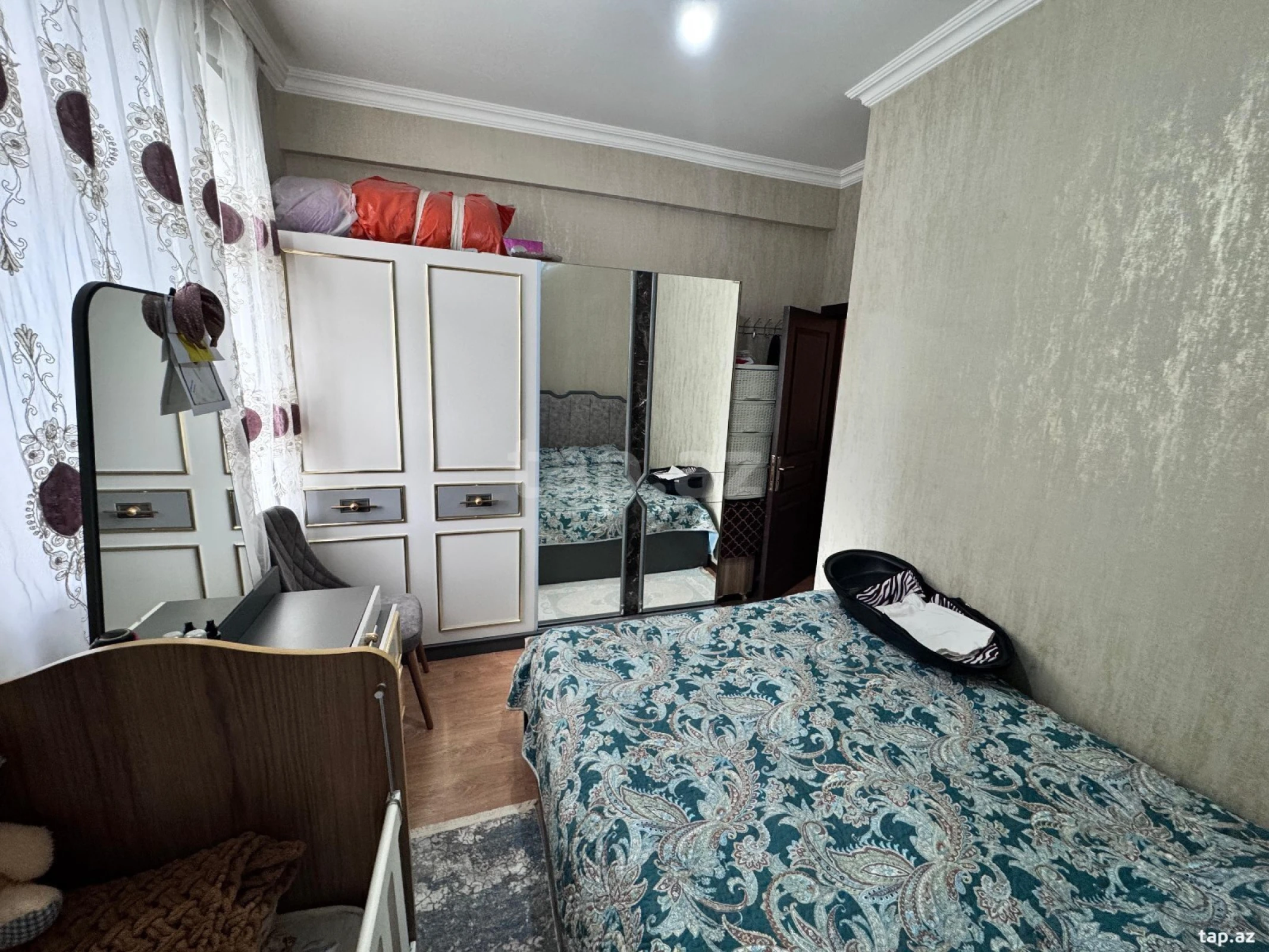Satılır 2 otaqlı yeni tikili 65 m²