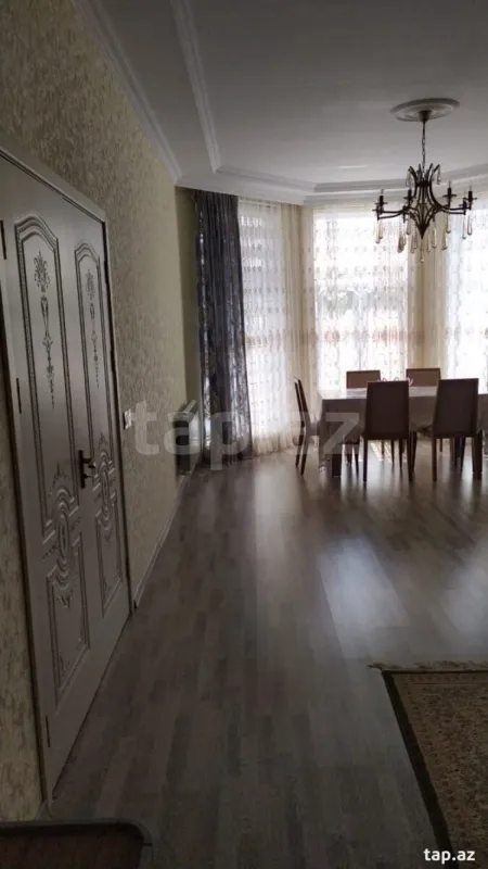 Satılır 5 otaqlı həyət evi