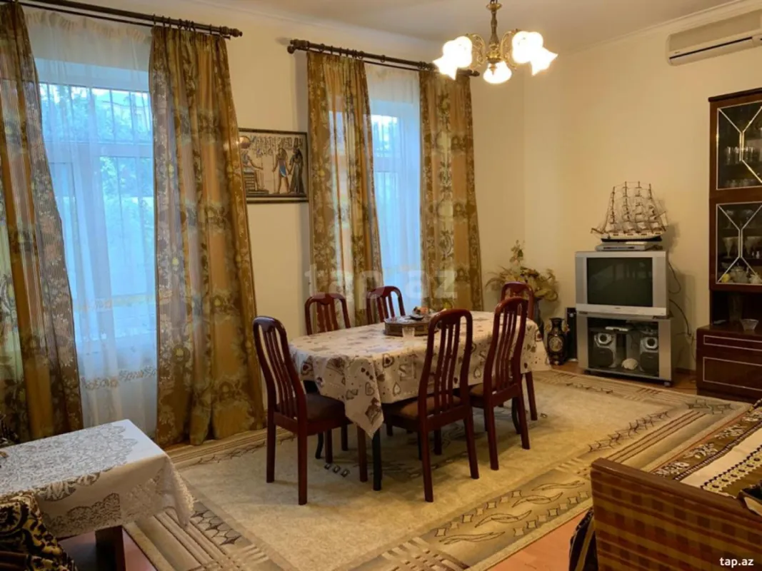 Kirayə verilir 3 otaqlı həyət evi