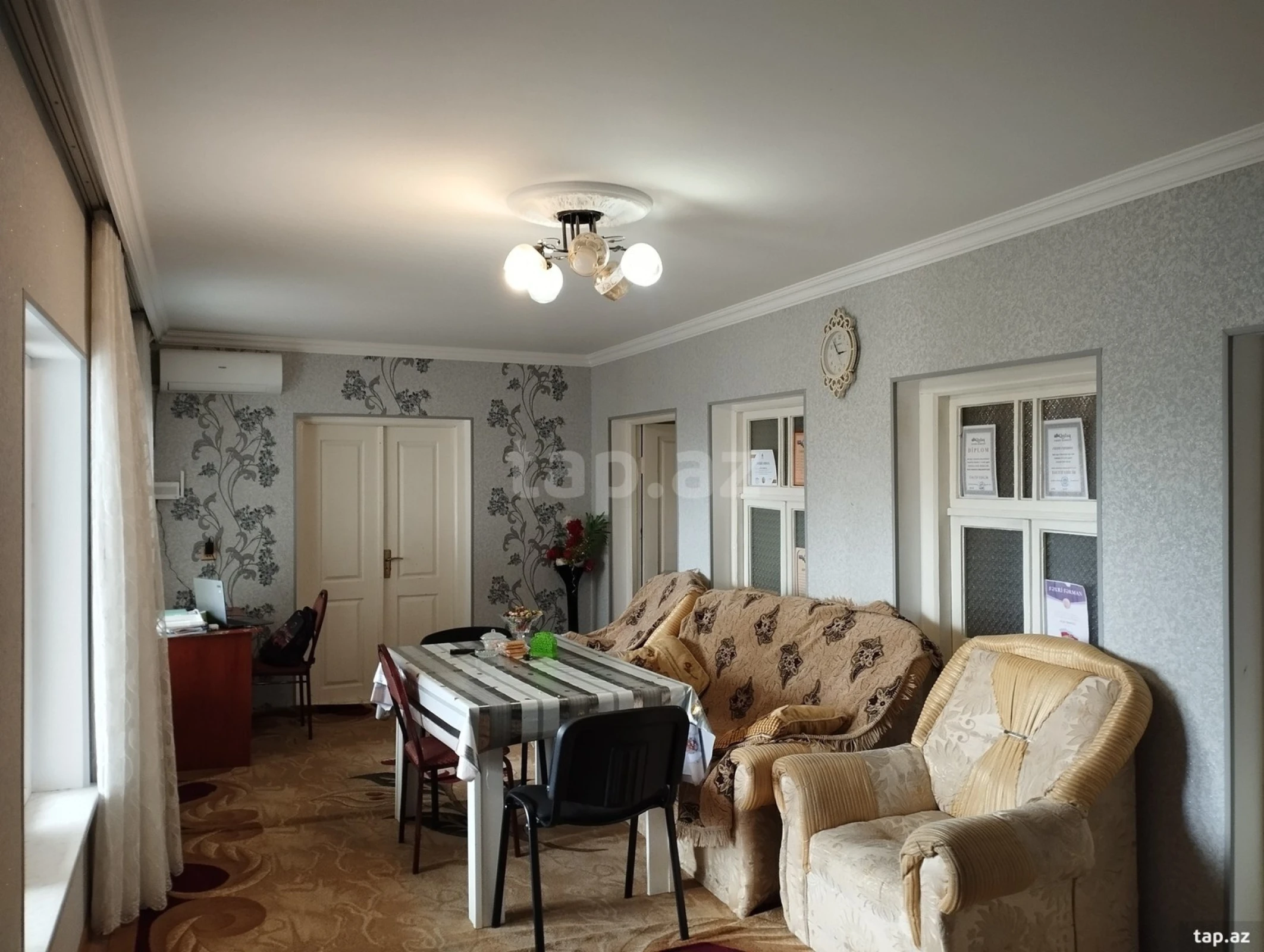 Satılır 4 otaqlı həyət evi