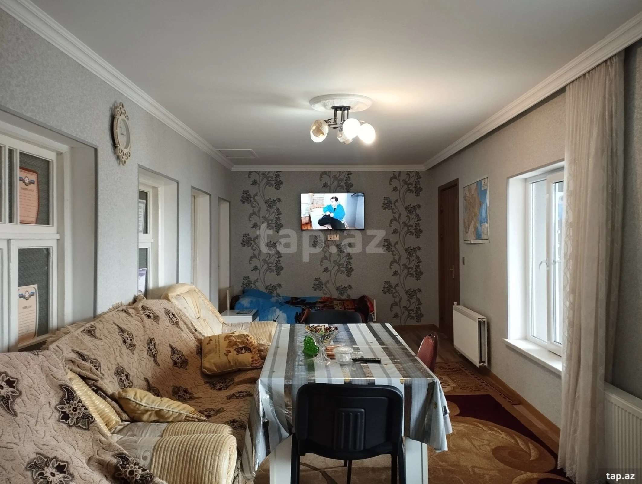 Satılır 4 otaqlı həyət evi