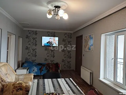 Satılır 4 otaqlı həyət evi