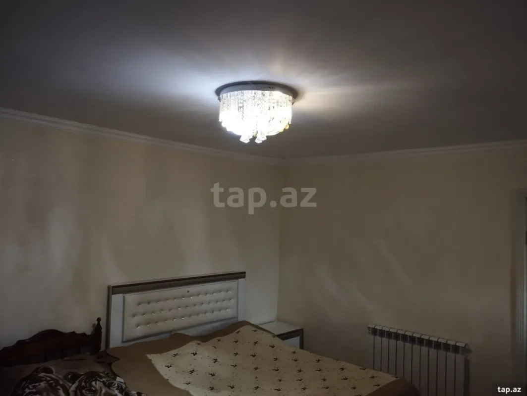 Satılır 4 otaqlı həyət evi