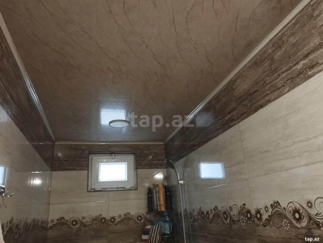 Satılır 4 otaqlı həyət evi