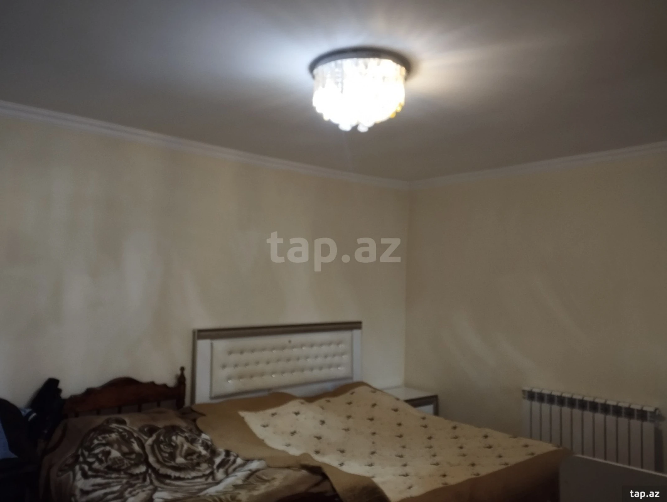 Satılır 4 otaqlı həyət evi