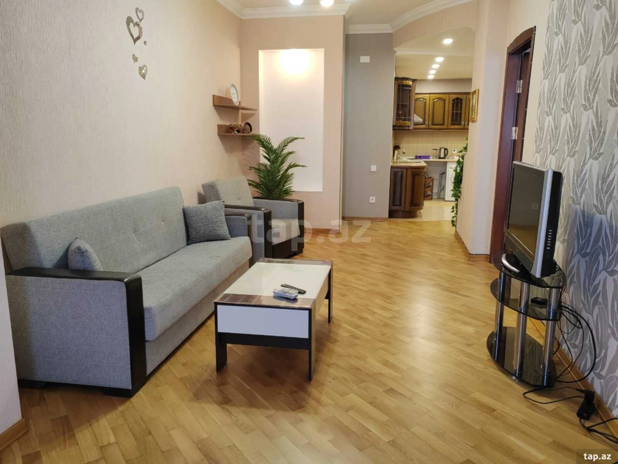 Kirayə verilir 2 otaqlı yeni tikili 65 m²