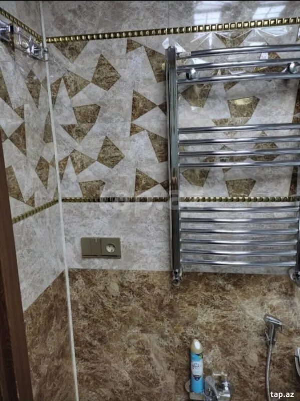 Satılır 3 otaqlı yeni tikili 85.3 m²