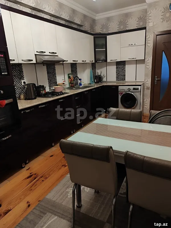 Satılır 3 otaqlı yeni tikili 85.3 m²