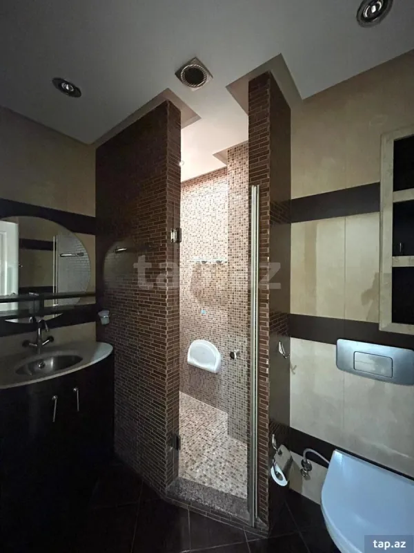 Satılır 4 otaqlı yeni tikili 186 m²