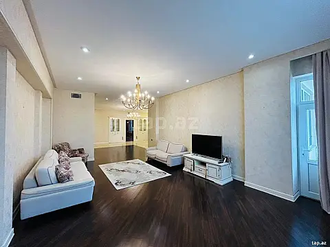 Satılır 4 otaqlı yeni tikili 186 m² — Bakı, Nizami 4 otaq 186.00 m²