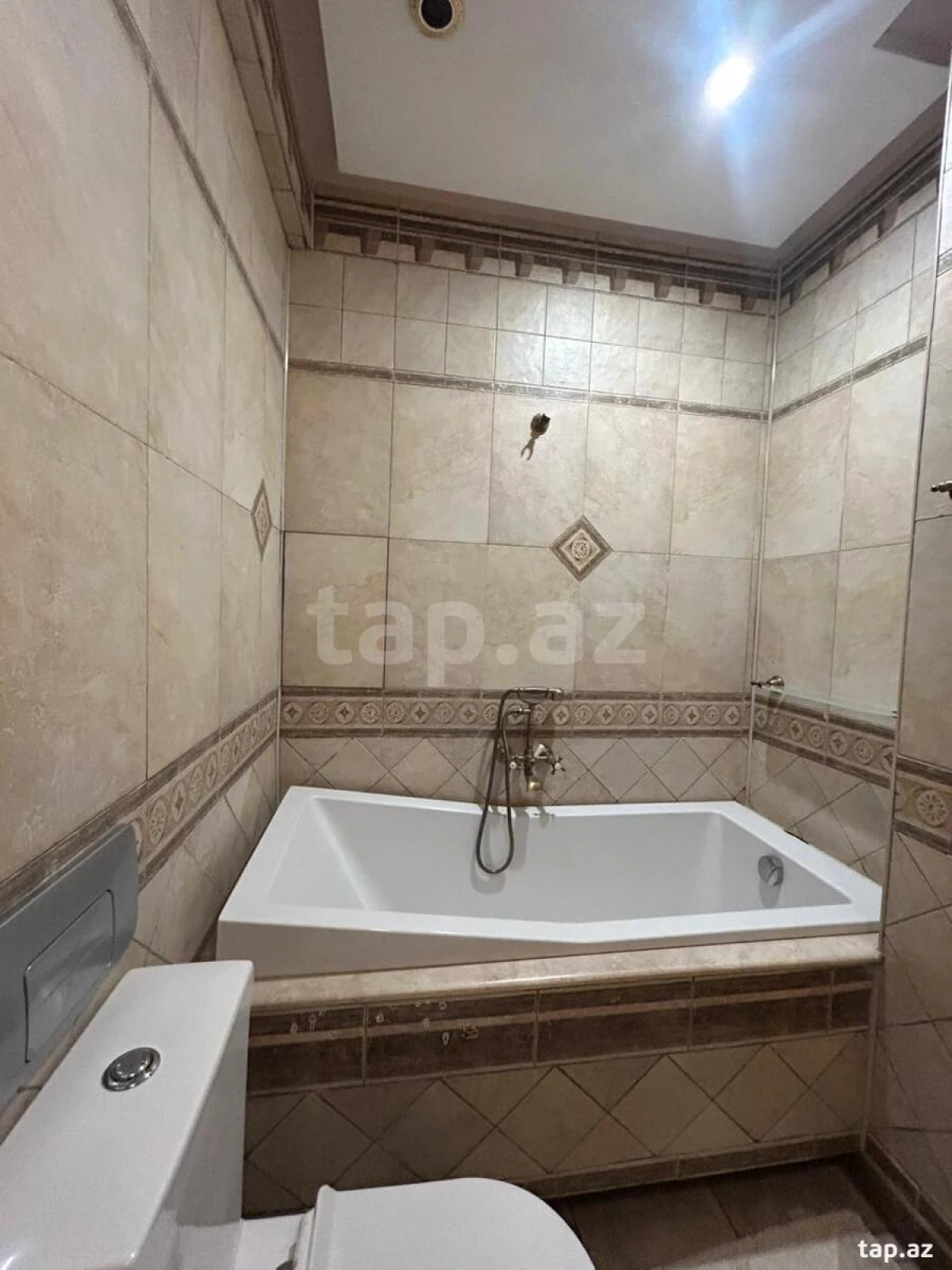 Satılır 4 otaqlı yeni tikili 186 m²