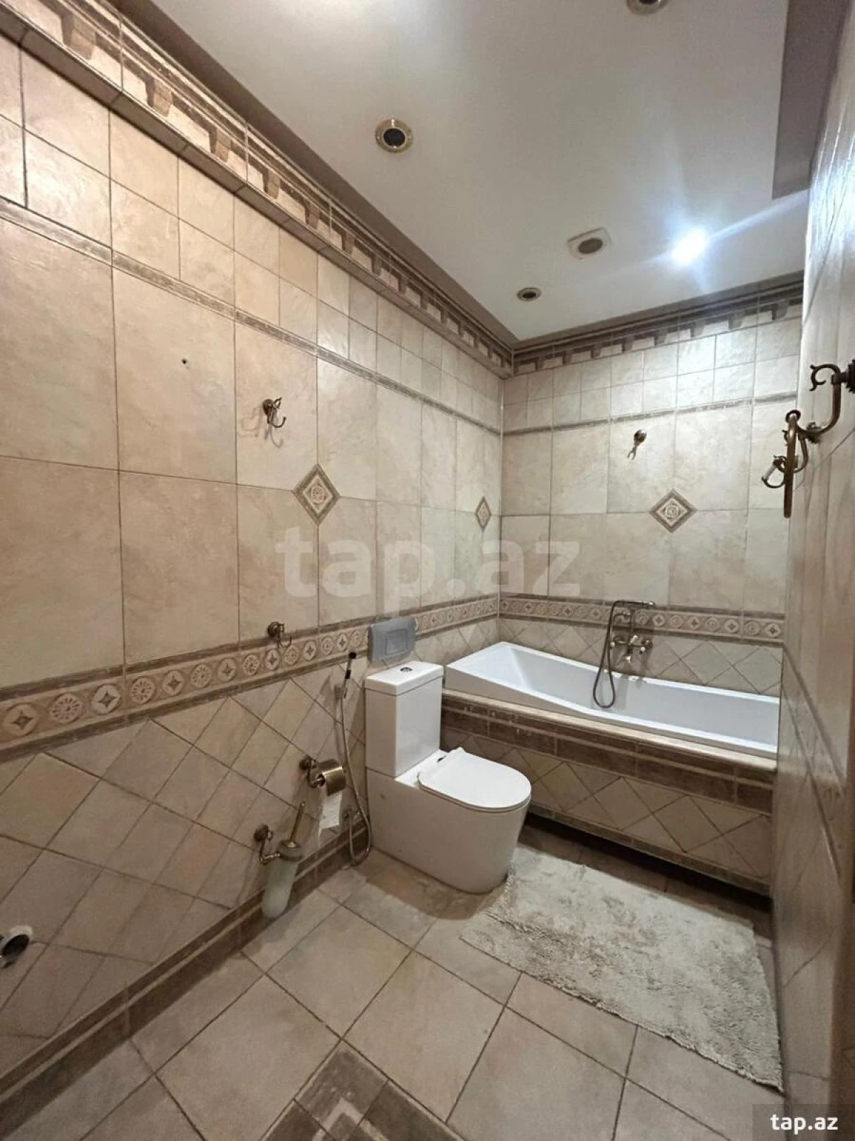 Satılır 4 otaqlı yeni tikili 186 m²