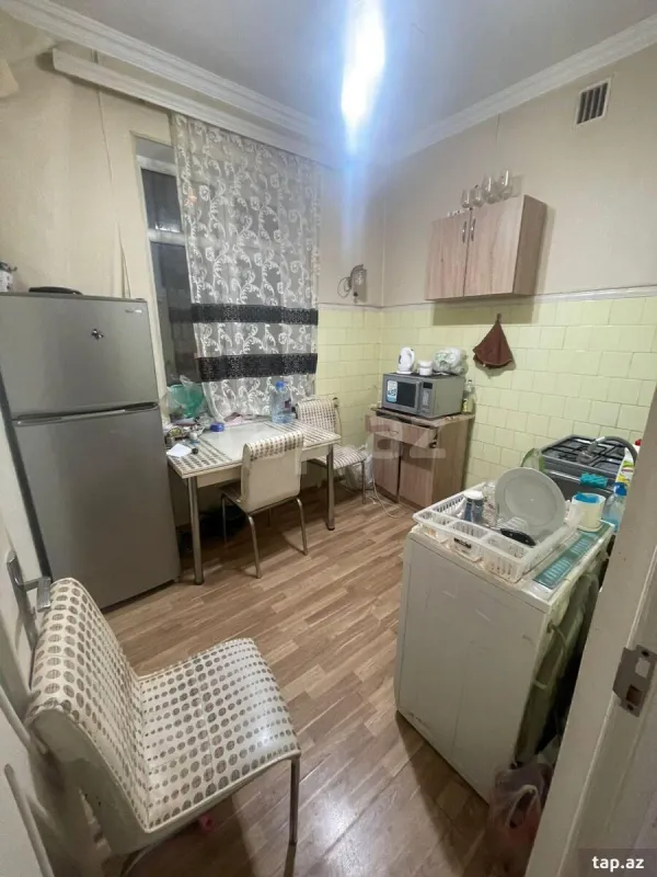 Kirayə verilir 2 otaqlı mənzil 70 m²