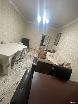 Kirayə verilir 2 otaqlı mənzil 70 m²