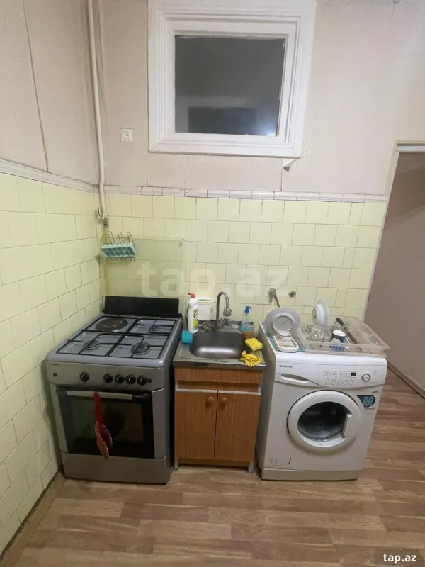 Kirayə verilir 2 otaqlı mənzil 70 m²