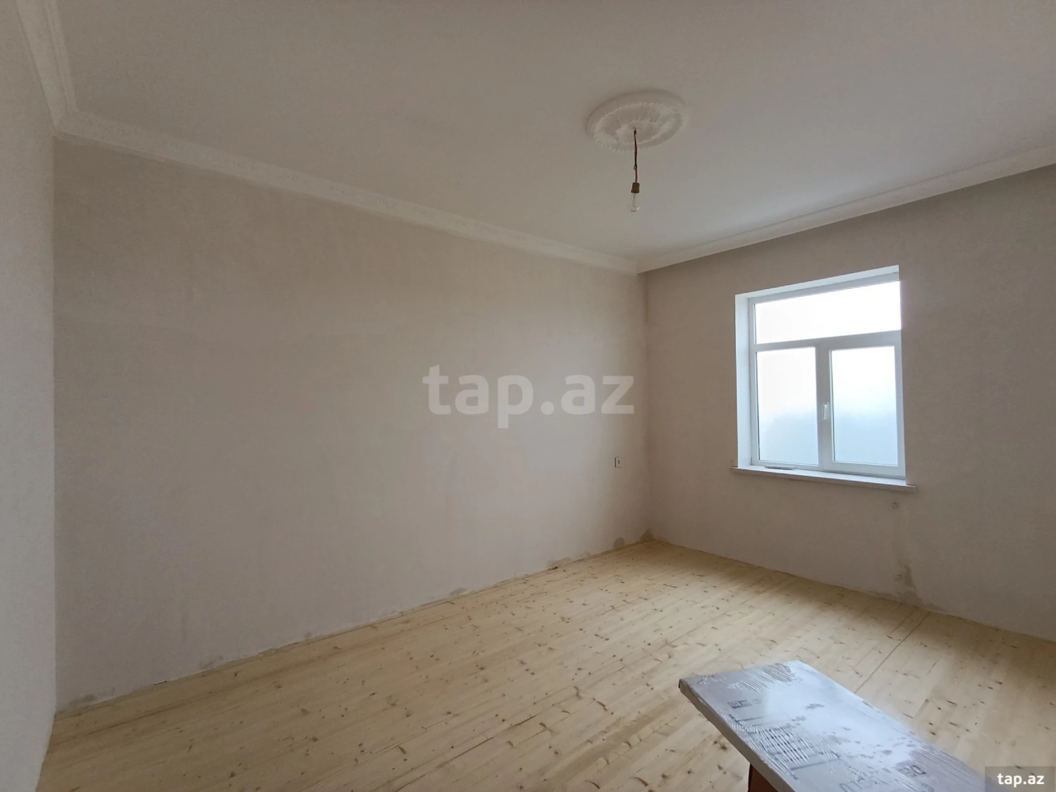 Satılır 3 otaqlı həyət evi