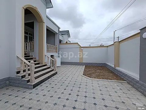 Satılır 3 otaqlı həyət evi