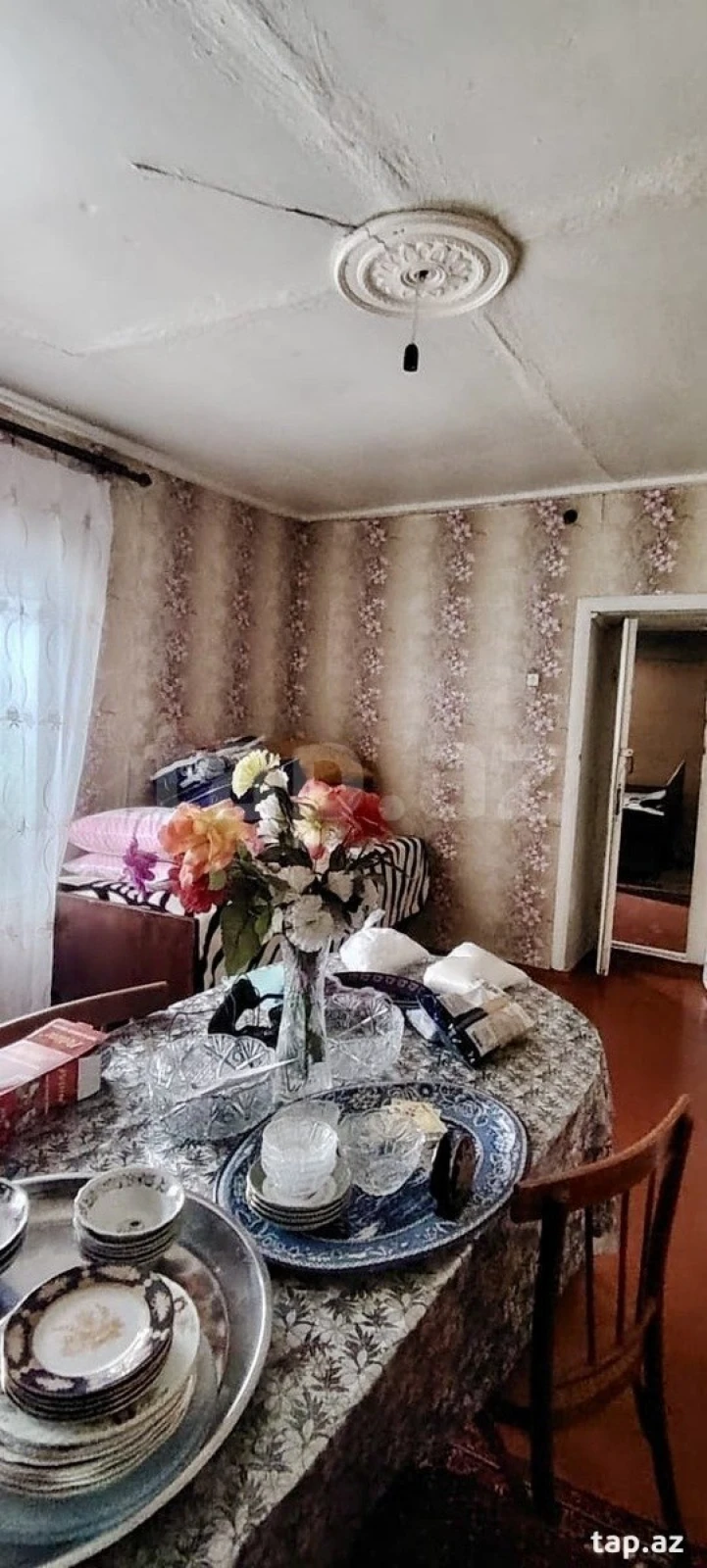 Satılır 4 otaqlı həyət evi