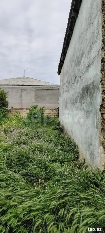 Satılır 4 otaqlı həyət evi