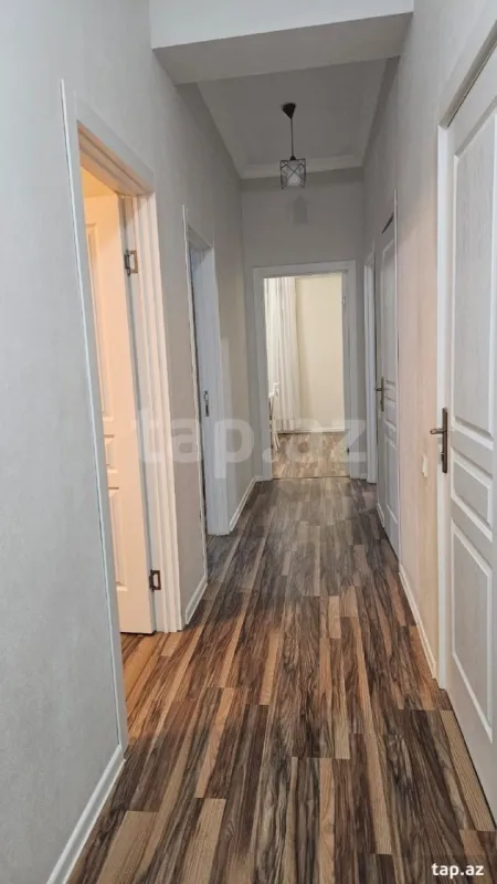 Kirayə verilir 3 otaqlı yeni tikili 85 m²