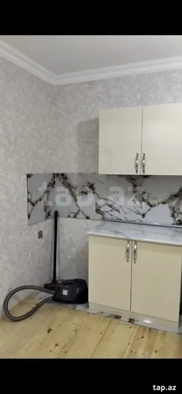 Kirayə verilir 2 otaqlı yeni tikili 60 m²