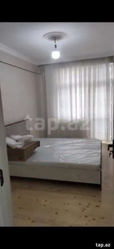 Kirayə verilir 2 otaqlı yeni tikili 60 m²