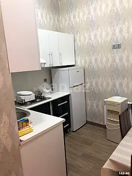 Satılır 2 otaqlı mənzil 61 m²