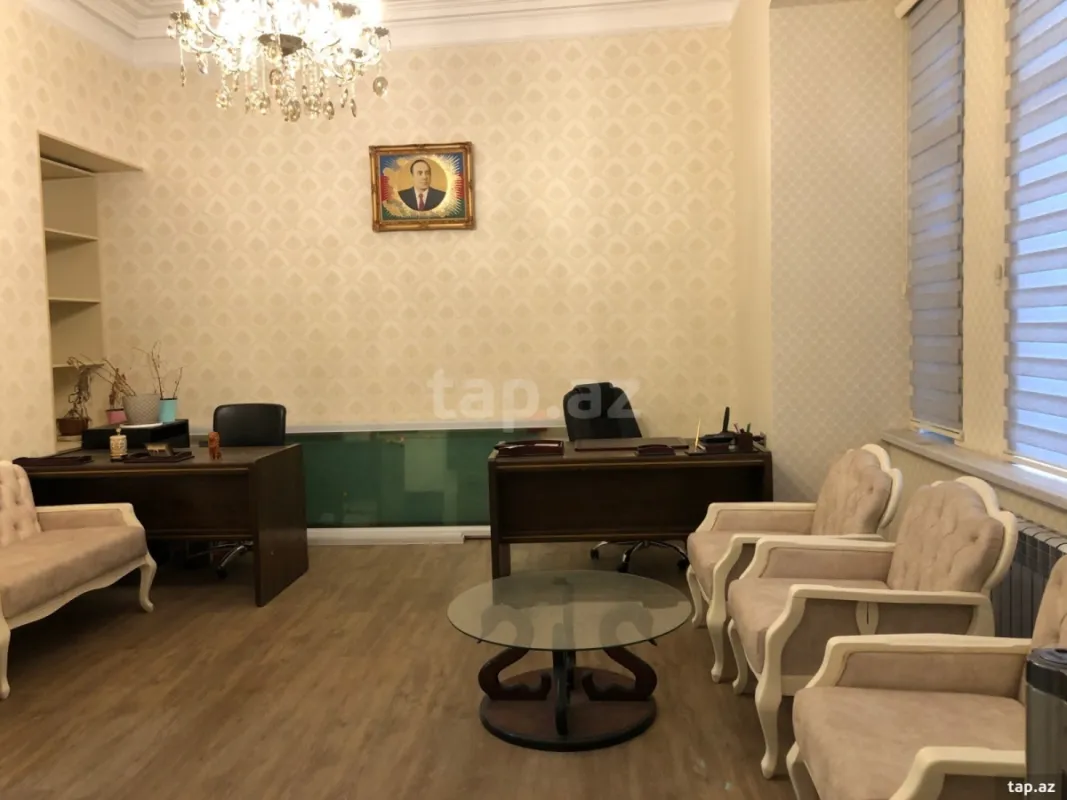 Satılır 2 otaqlı mənzil 61 m²