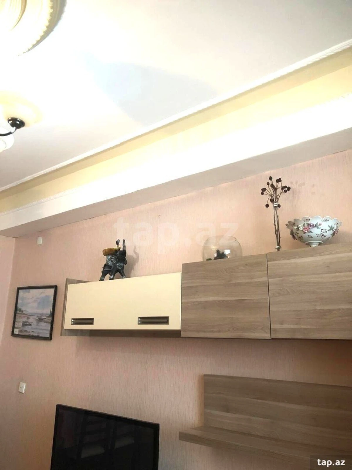 Kirayə verilir 2 otaqlı yeni tikili 60 m²