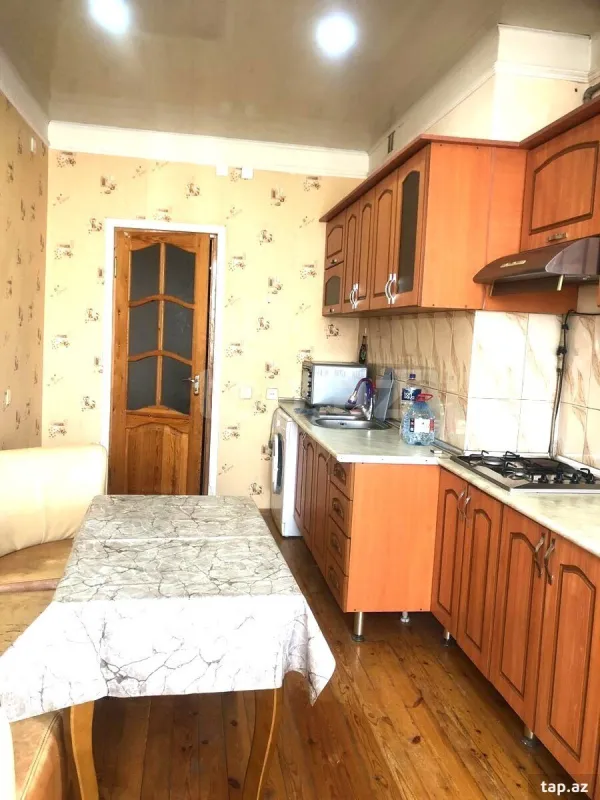 Kirayə verilir 2 otaqlı yeni tikili 60 m²