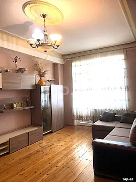 Kirayə verilir 2 otaqlı yeni tikili 60 m²