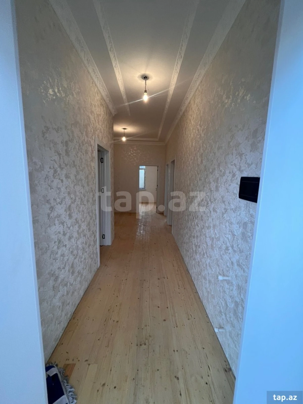 Satılır 4 otaqlı həyət evi