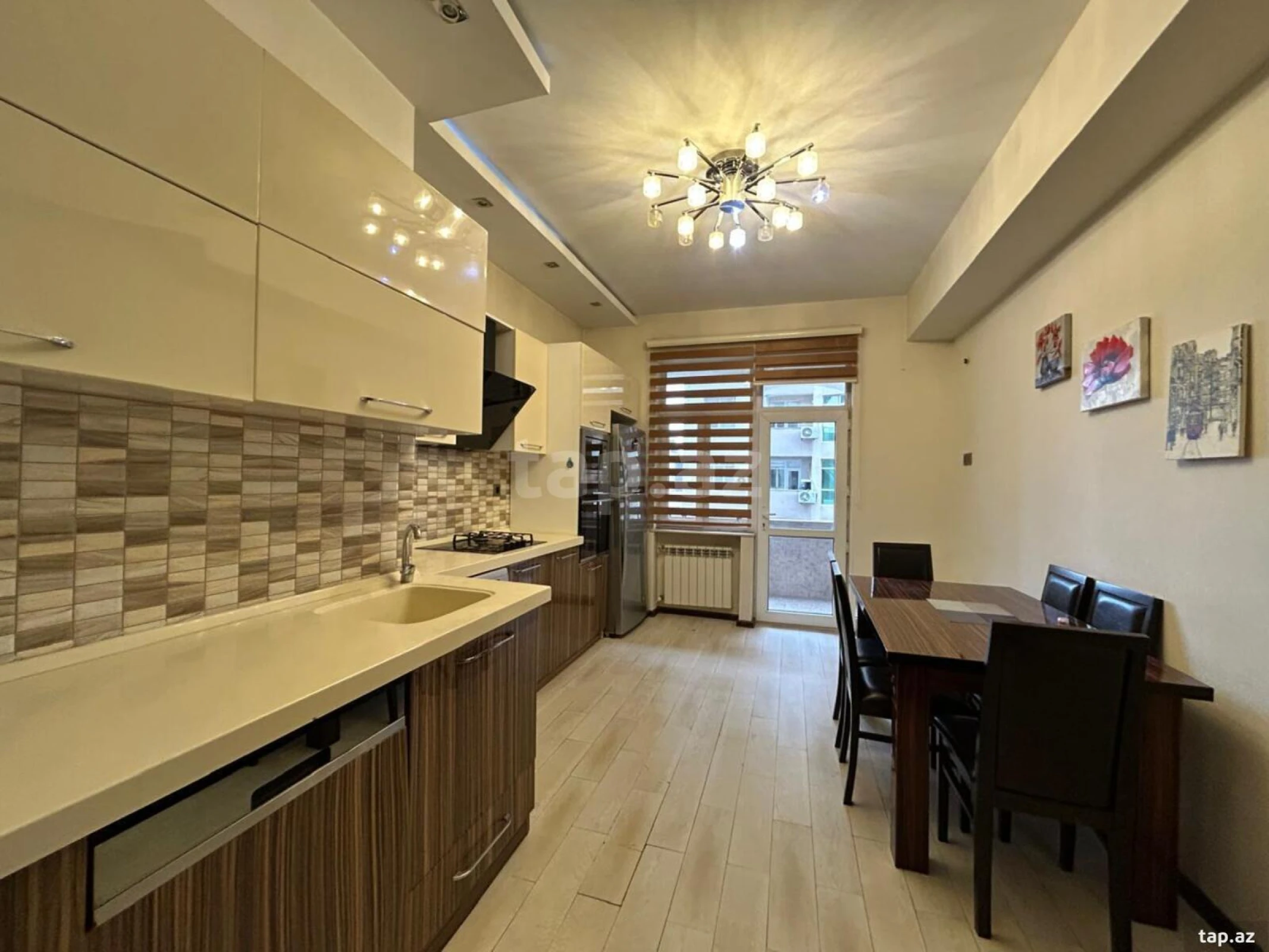 Satılır 2 otaqlı yeni tikili 95 m²